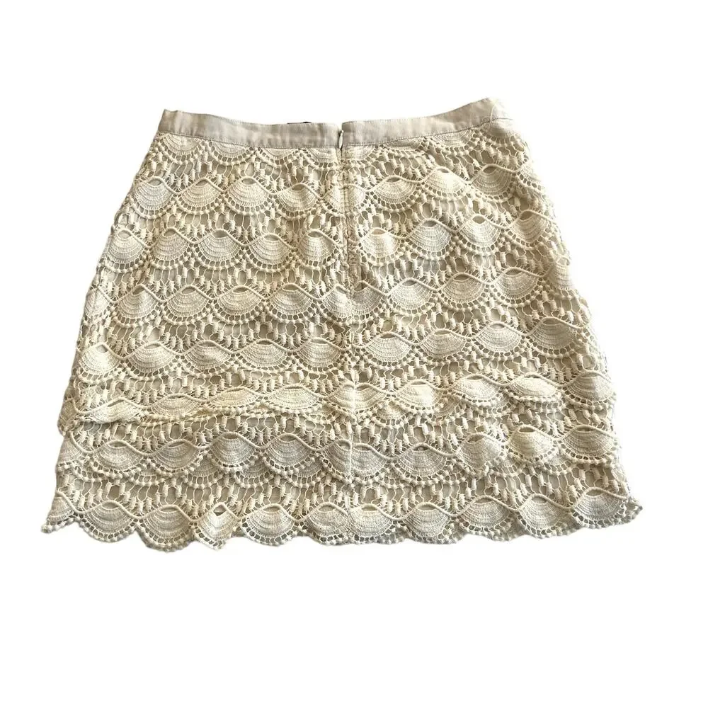 Club Monaco Crochet Lace Mini Skirt Cream Boho Coastal Size 4